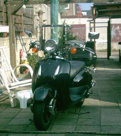 ホンダ ジョーカー50の実車写真