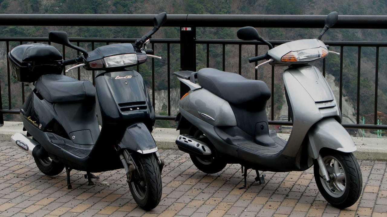 ホンダ リード100の実車写真