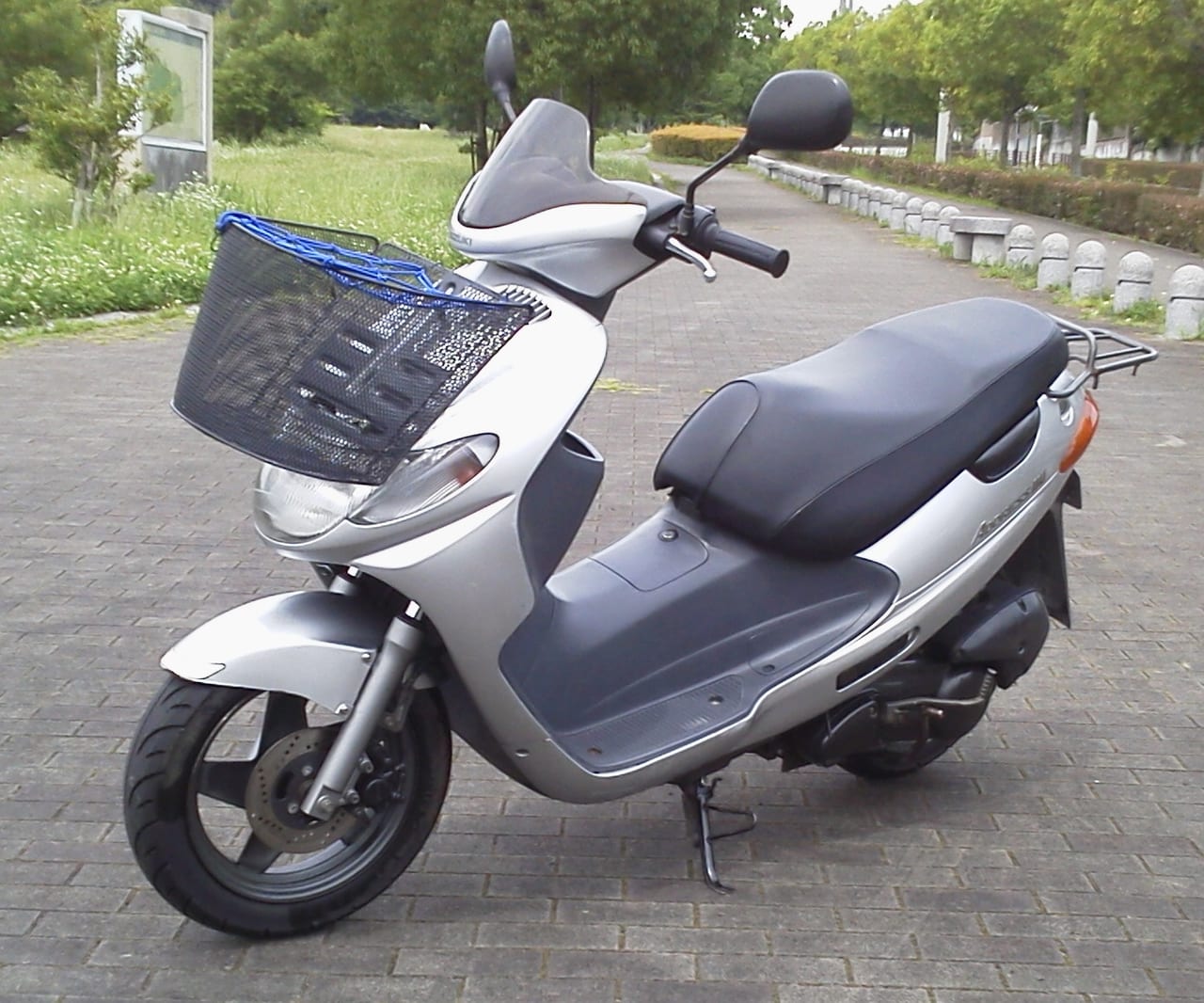 スズキ アドレス110（CF11A）の実車写真