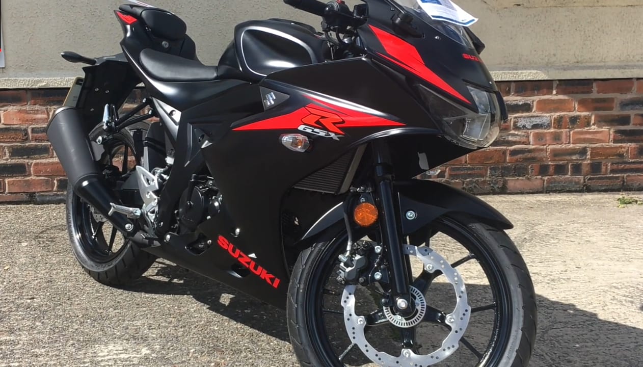 スズキ GSX-R125 ABSの実車写真